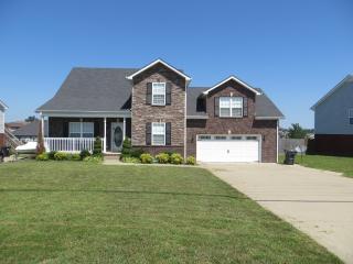 3180 Twelve Oaks Blvd, Clarksville, TN 37042-8166