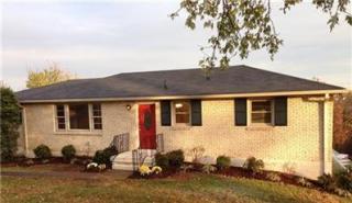 2801 Noonan Dr, Nashville, TN 37206-1547