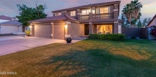 2535 Saratoga St, Gilbert, AZ 85296-9522