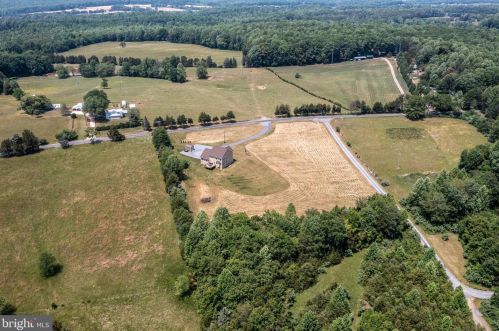 27732 Tatum Rd, Unionville VA  22567-3026 exterior