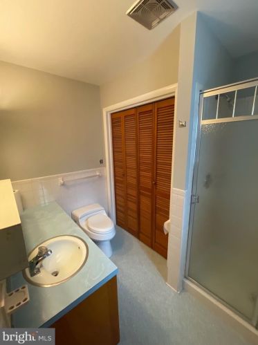 504 Church St, Charles Town WV  25414-1314 exterior