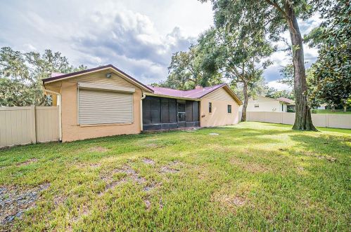 172 Wood Ridge Trl, Sanford FL  32771-8841 exterior