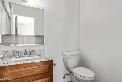 2953 Bluefield Ave, Phoenix AZ 85032-1441 exterior