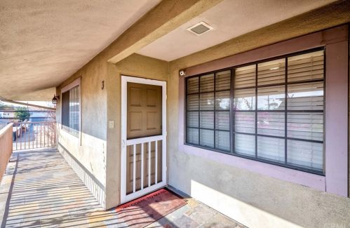 15716 Normandie Ave, Gardena, CA 90247-4360