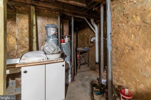 232 Cliveden St, Philadelphia PA 19150-3309 exterior