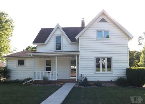 217 Church St, Conrad, IA 50621-7715