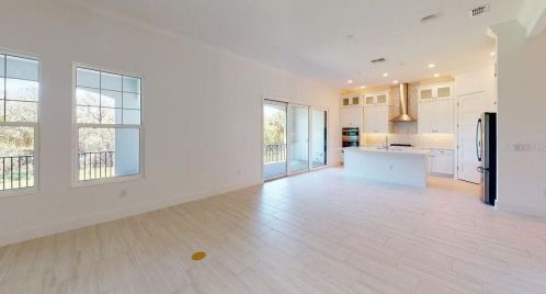 1004 Seagrape Dr, Ruskin, FL 33570-3048