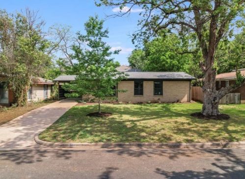 1808 Forest Hill Dr, Austin TX  78745-1721 exterior