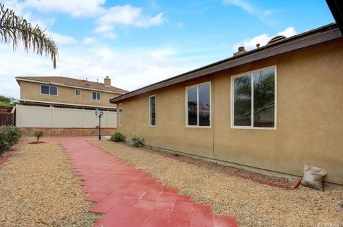 245 San Remo Ave, San Jacinto CA  92582-3082 exterior