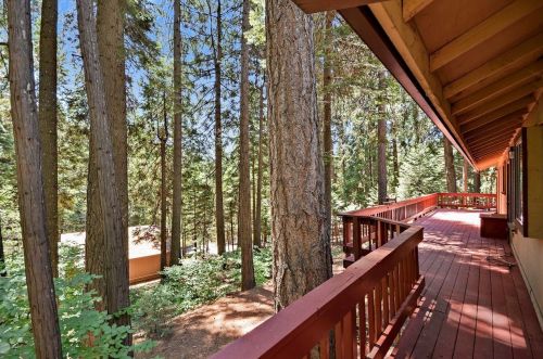 3626 Gold Ridge Trl, Pacific House CA  95726-9734 exterior
