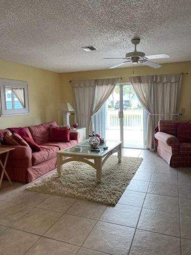 905 Ocean Dunes Cir, Jupiter FL  33477-9124 exterior