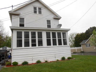 142 Pine St, Plattsburgh, NY 12901-3430