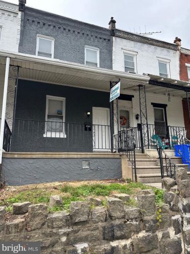 6754 Marsden St, Philadelphia, PA 19135-2226