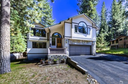 3076 Jacarillo Trl, South Lake Tahoe, CA 96150-4542