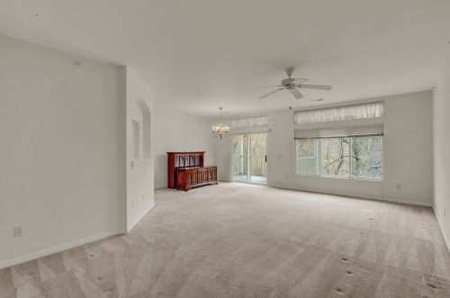 369 Southwind Ln, Covington KY  41016-1715 exterior