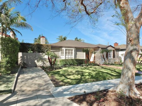 3939 Olive Ave, Long Beach, CA 90807-3521