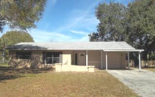 5817 Thunder Rd, Sebring, FL 33876-5403