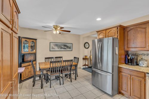 10 Trinity Pl, Jackson Twp NJ  08527-1822 exterior