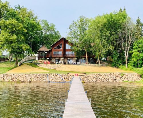 8784 Mogensen Shores Rd, Brainerd MN  56401-1384 exterior