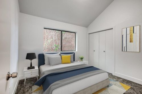 2728 Pinery Ln, Richardson TX  75080-1870 exterior