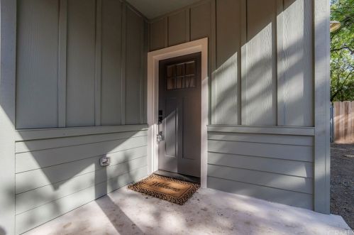 377 7th Ave, Chico CA  95926-3415 exterior