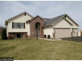 1227 Briarwood Blvd, Roberts, WI 54023-8506