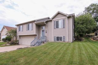 1318 Glacier Hill Dr, Madison, WI 53704-8593
