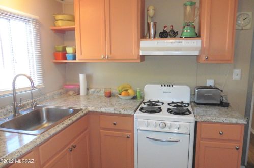 5708 Bar X St, Tucson AZ  85713-6409 exterior