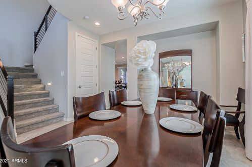 3942 Canyon Pl, Chandler AZ  85249-2075 exterior