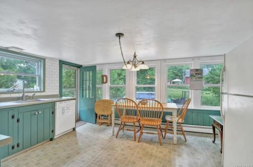 700 River Rd, Montgomery NY  12549-2153 exterior