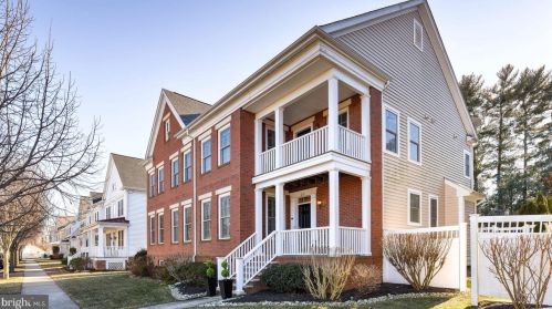 210 Union St, Trenton, NJ 08691-4210