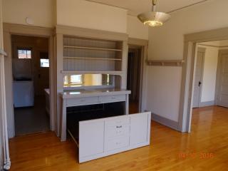 210 Juniper St, San Diego CA  92101-1566 exterior