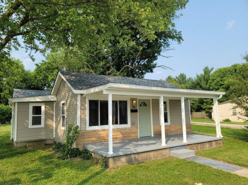 798 Spring St, New Harmony, OH 45176-1025