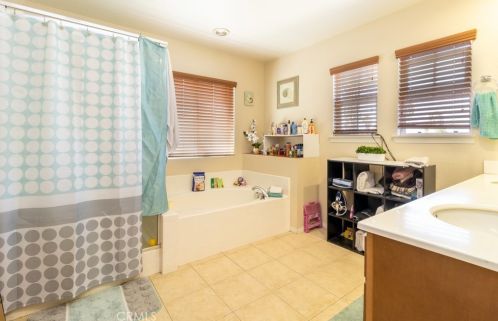 19515 Palomar St, Lake Elsinore CA  92530-6393 exterior