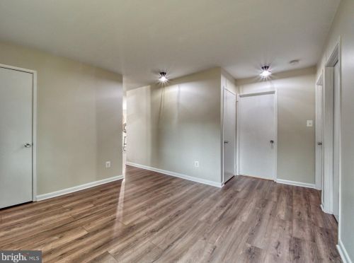 11308 Gatesborough Ln, Herndon VA 20191-3605 exterior