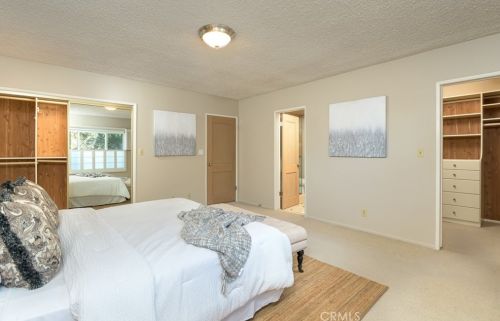 2755 Valle Vista Dr, Glendale CA  91206-4720 exterior