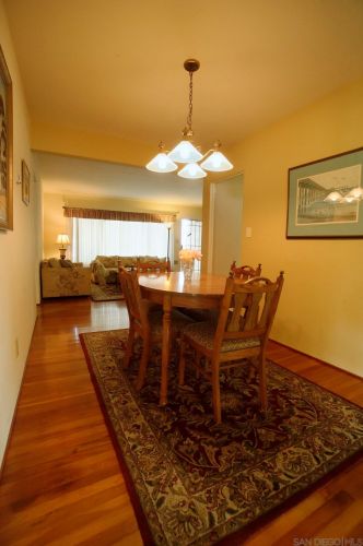 1857 Denver St, San Diego CA 92110-3335 exterior