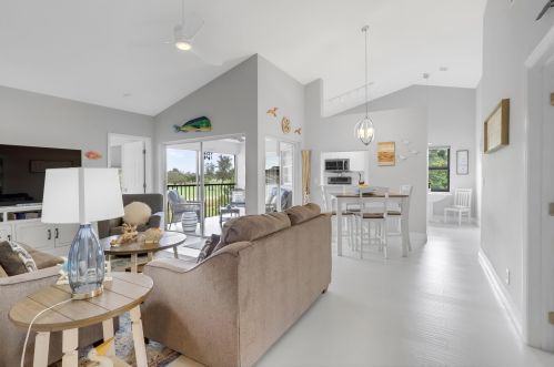 5849 Parkwalk Dr, Boynton Beach, FL 33472-2321