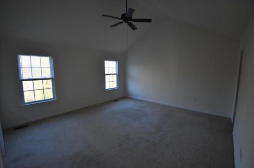 97 Highlands Blvd, Easton PA  18042-7262 exterior