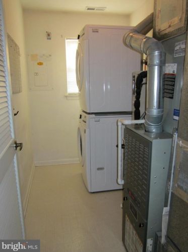 7504 Normandy Dr, Mount Laurel NJ  08054-5983 exterior