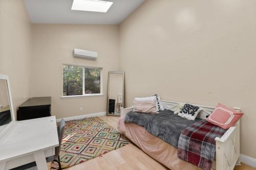 3560 Patterson Way, Folsom CA  95762-4405 exterior