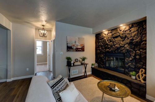 562 Oshkosh St, Ripon WI  54971-1102 exterior