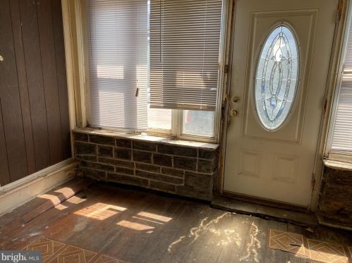 4940 16th St, Philadelphia PA  19112-1703 exterior