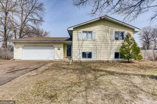 1981 125th Ave, Minneapolis, MN 55449-3707