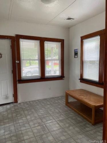 21 Highland Ave, Monticello NY  12701-1609 exterior