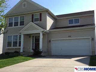 7417 107th Ave, Omaha, NE 68122-1569