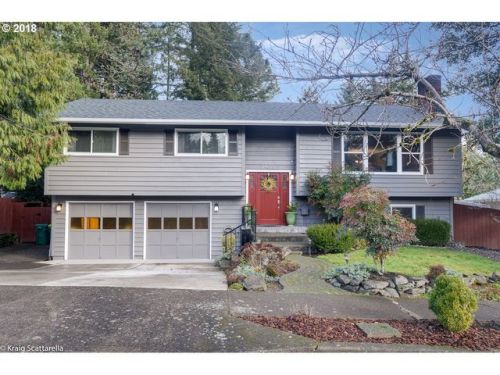 14095 Barlow Ct, Beaverton, OR 97008-5523