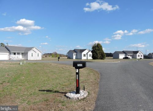 7532 Station Ln, Seaford DE  19973-5792 exterior