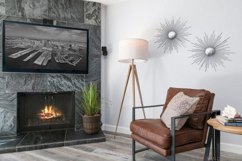 443 D Ave, San Diego CA 92118-1736 exterior