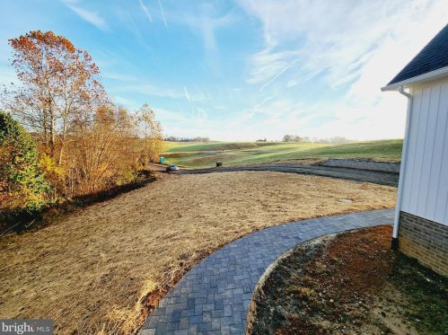 23478 Lands End Dr, Madison Mills VA  22960-3550 exterior